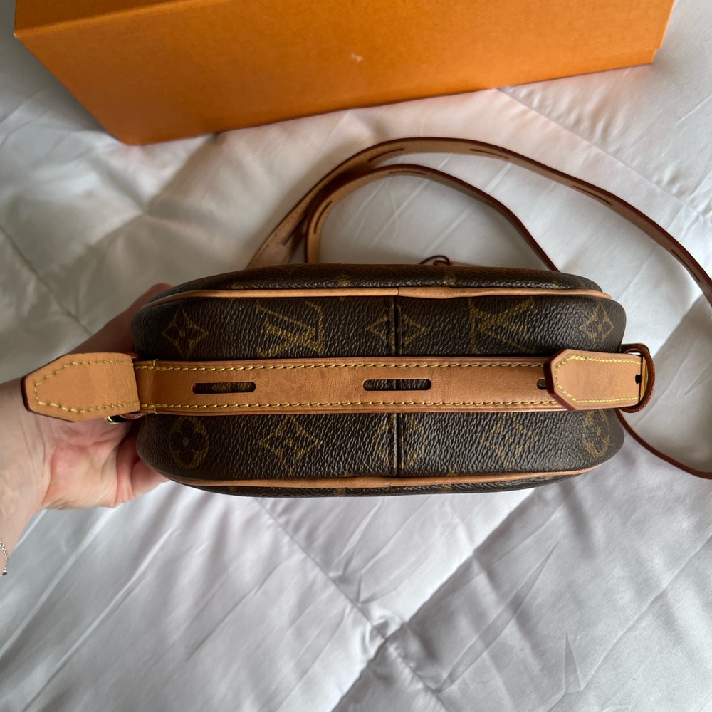 Louis Vuitton Boite Chapeau Souple MM - Picture 11 of 16